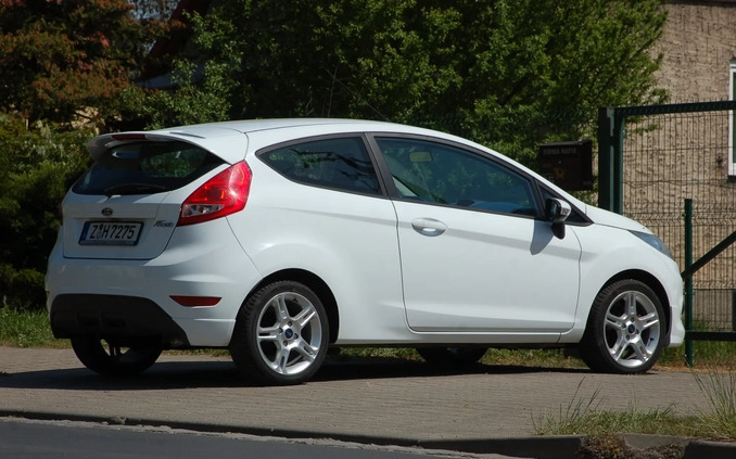 Ford Fiesta cena 18600 przebieg: 148000, rok produkcji 2009 z Wrocław małe 326